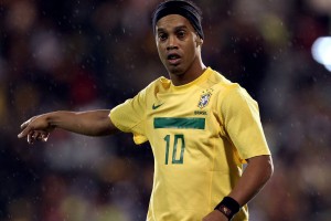 米兰体育app下载安装-76人主场新灯光系统首次启用获得一致好评，76人主场球衣